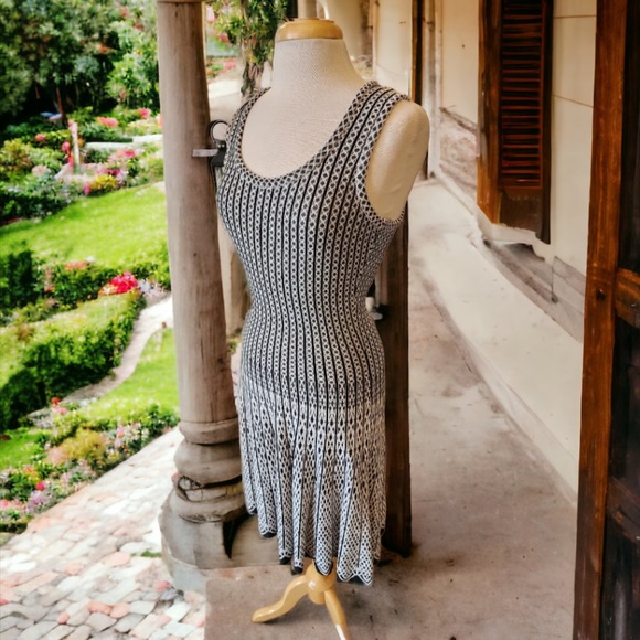 ZOZO Sleeveless GEO Print Dress Size XL - Picture 1 of 9